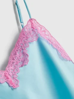 Satin-Schlafanzugträgertop mit Spitzenbesatz