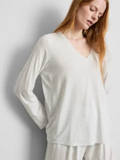 Schlafshirt aus Modalmischung mit V-Ausschnitt