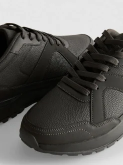Schnür-Sneaker