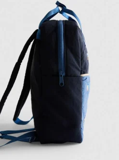 Schulrucksack mit Stickerei