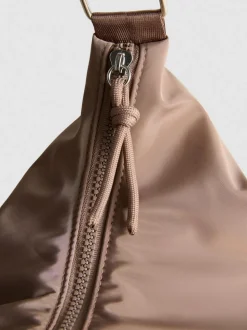 Schultertasche mit Raffung