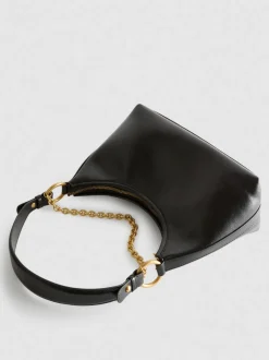 Schultertasche mit Zierkette