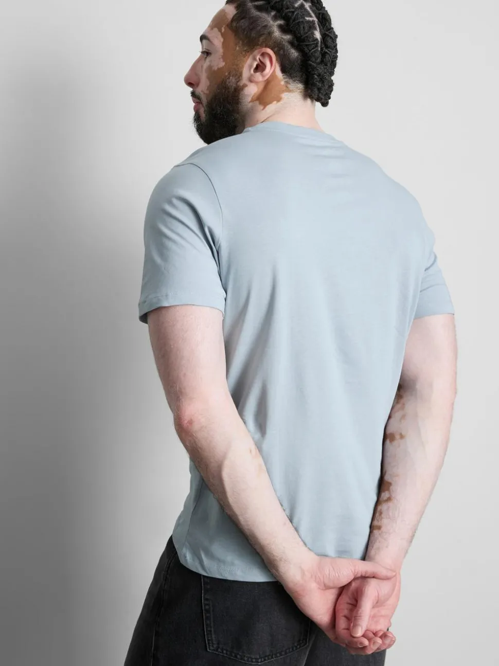 „Shelby“ T-Shirt mit Grafik