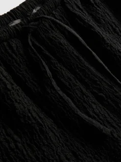 Shorts mit Falten und Kordelzug