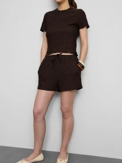 Shorts mit Falten und Kordelzug