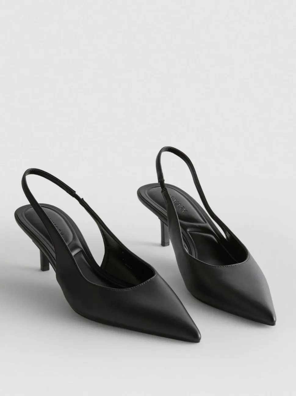 Slingback-Pumps aus Kunstleder