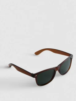 Sonnenbrille mit rechteckigen Gläsern