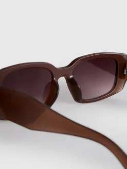 Sonnenbrille mit rechteckigen Gläsern