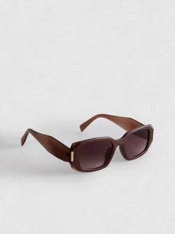 Sonnenbrille mit rechteckigen Gläsern