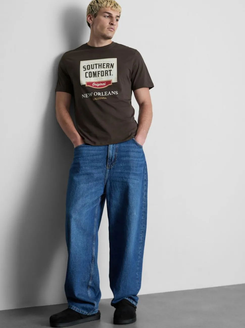 „Southern Comfort“ T-Shirt mit Grafik