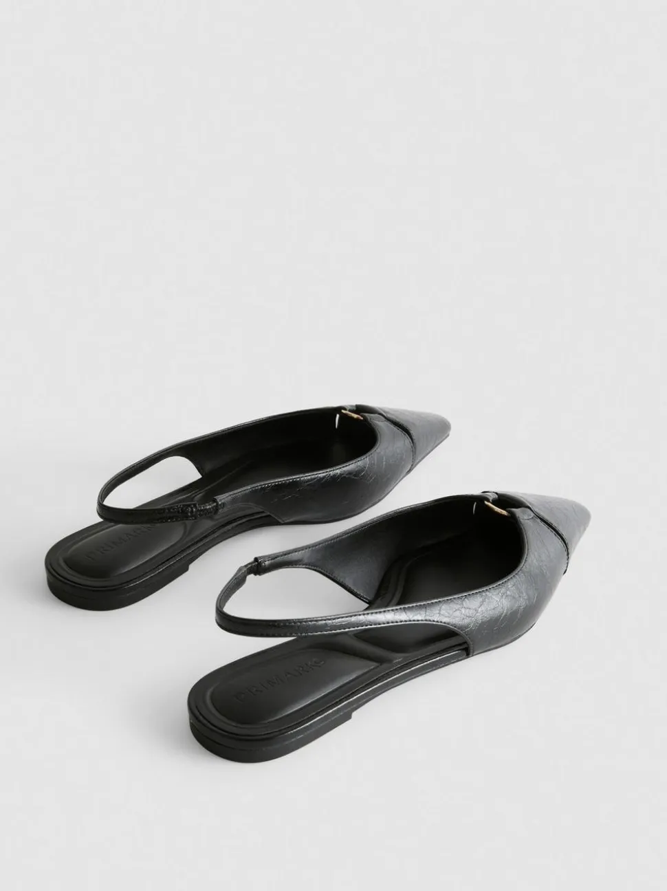 Spitze, flache Slingbacks