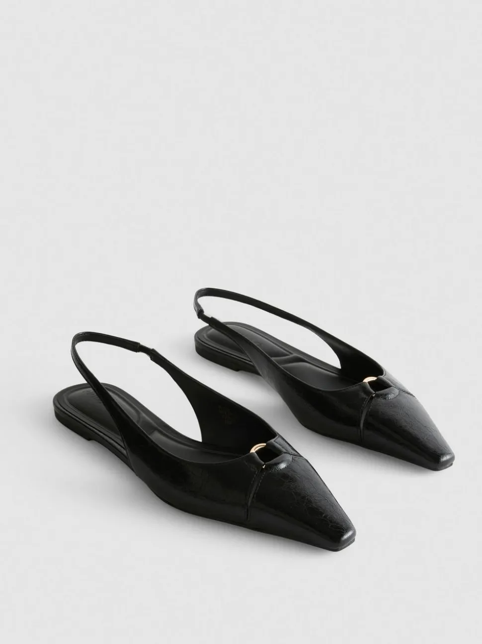 Spitze, flache Slingbacks