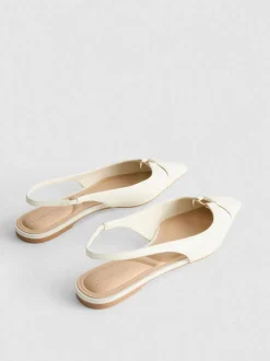 Spitze, flache Slingbacks
