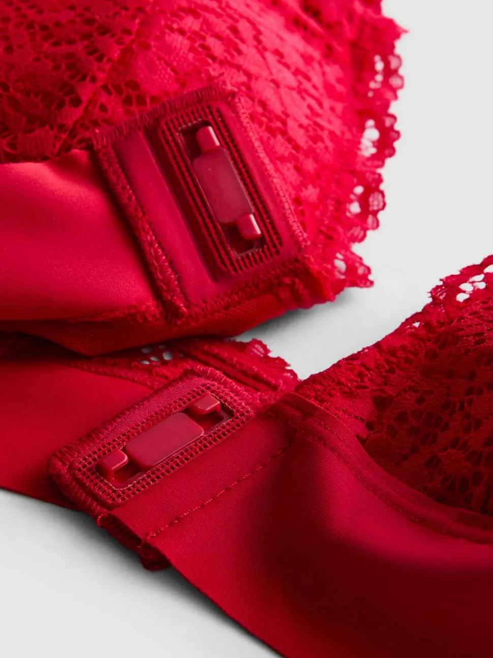 Spitzen-Bralette-BH mit adaptivem Verschluss