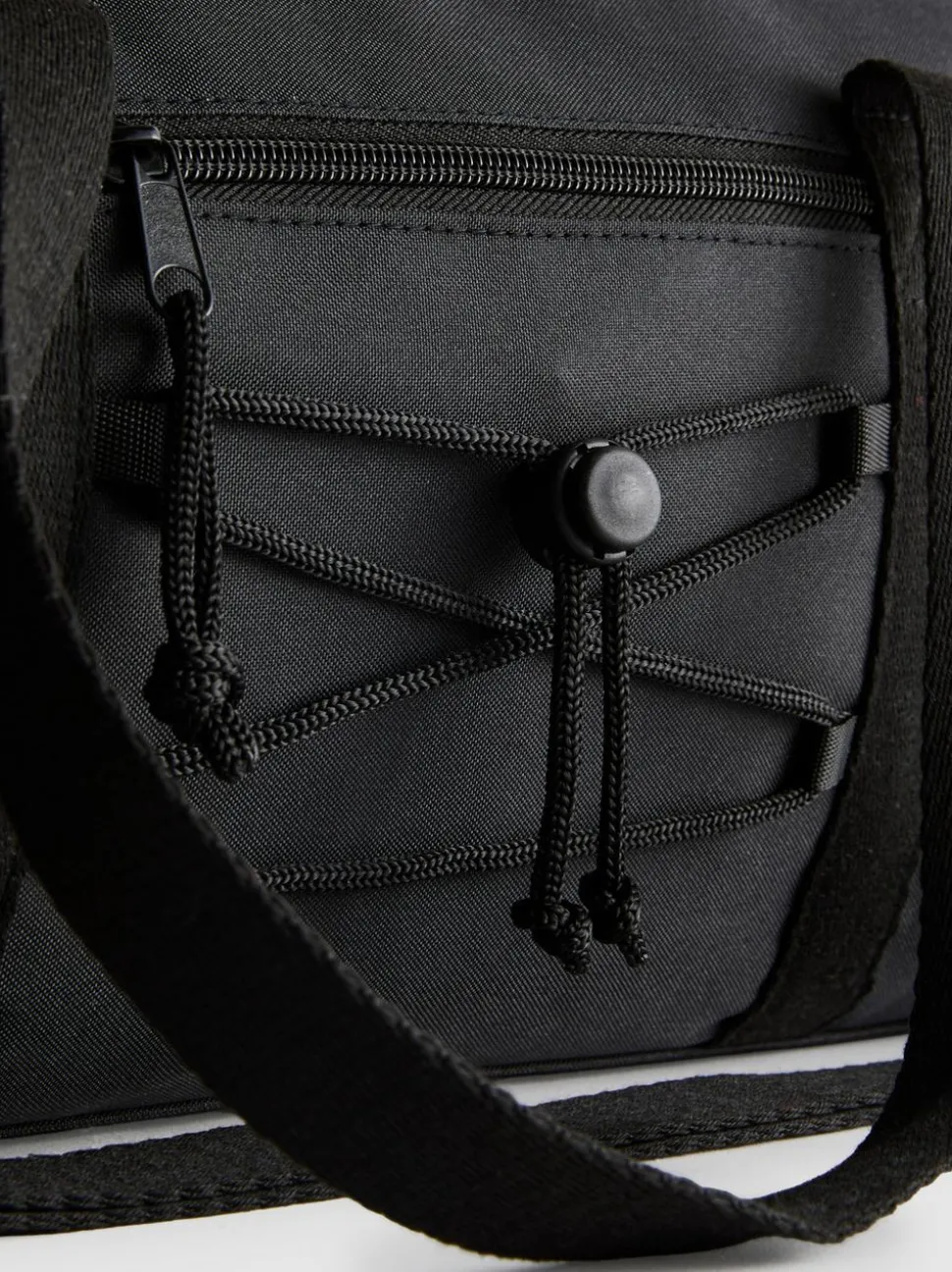Sporttasche mit Taschendetail