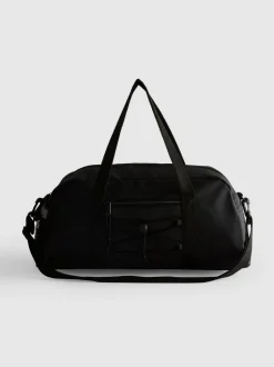 Sporttasche mit Taschendetail