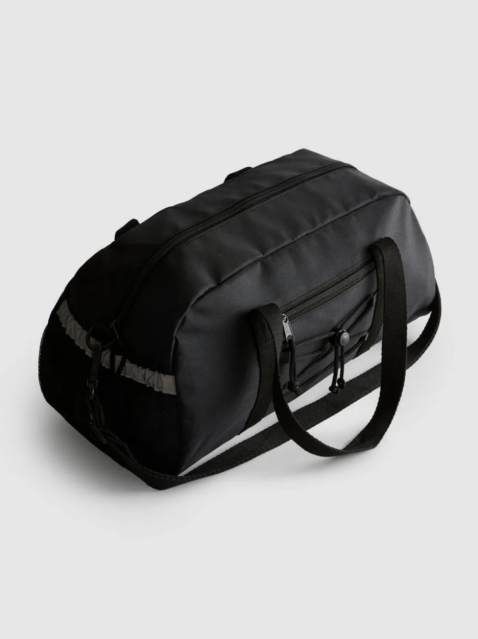 Sporttasche mit Taschendetail