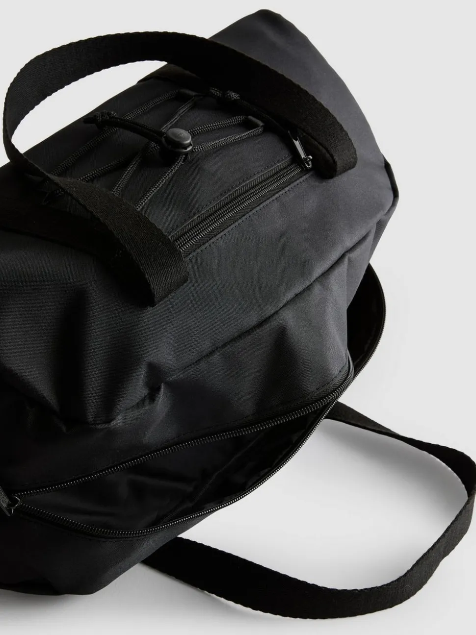 Sporttasche mit Taschendetail