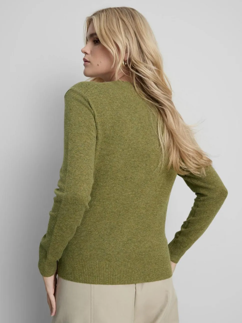 Strickpullover mit V-Ausschnitt