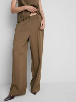 Strukturierte Hose mit weitem Bein