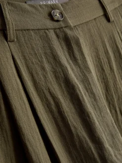 Strukturierte, lässige Hose mit mittlerer Leibhöhe