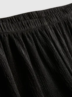 Strukturierte Satinhose mit geradem Bein