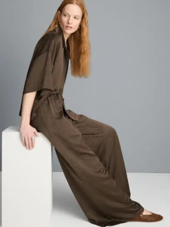 Strukturierte Satinhose mit geradem Bein