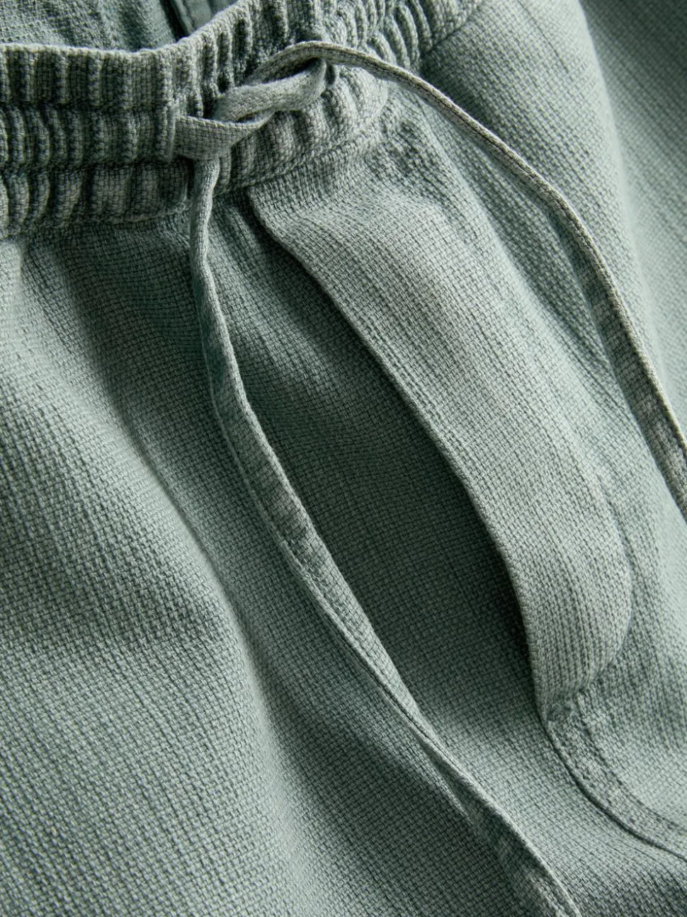 Strukturierte Shorts mit Kordelzug