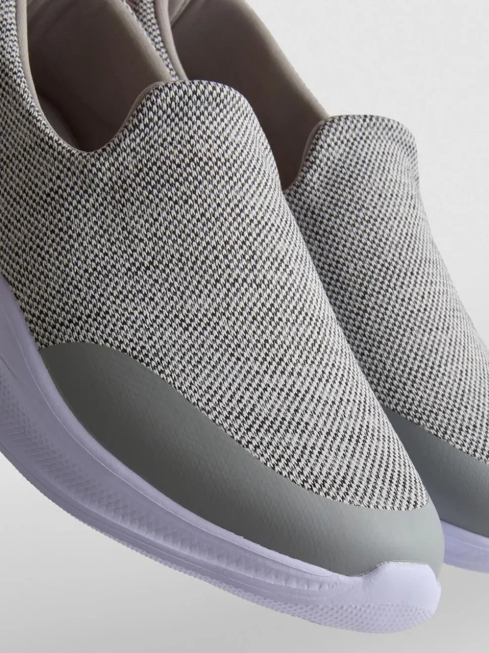 Strukturierte Slip-on-Sneaker