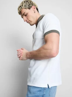 Strukturiertes Poloshirt