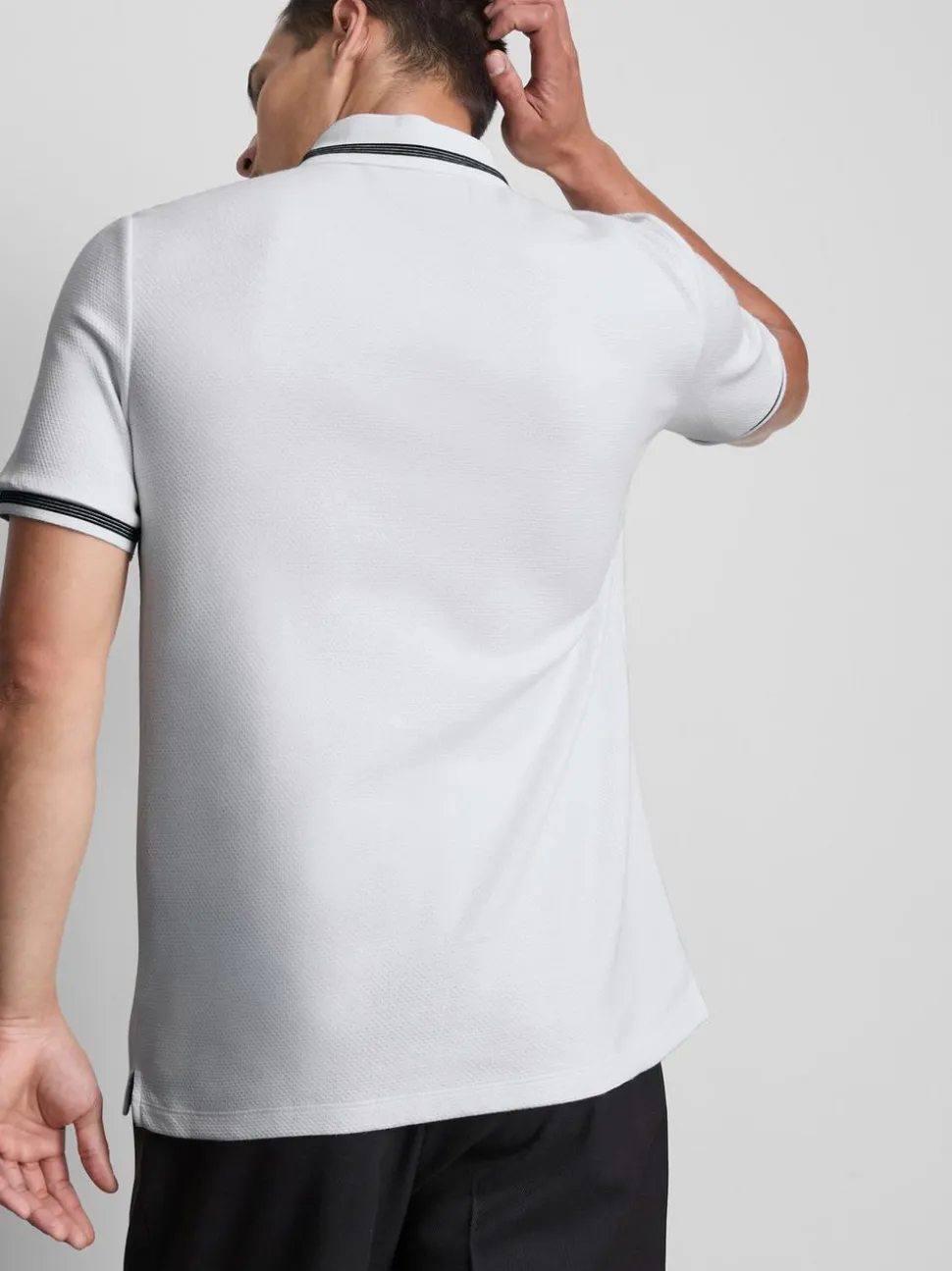 Strukturiertes Poloshirt mit Reißverschluss