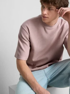 Strukturiertes T-Shirt mit geradem Schnitt