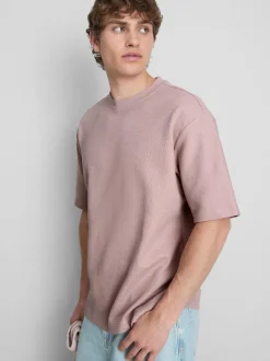 Strukturiertes T-Shirt mit geradem Schnitt