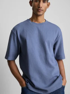 Strukturiertes T-Shirt mit geradem Schnitt