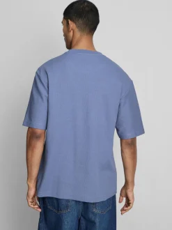 Strukturiertes T-Shirt mit geradem Schnitt