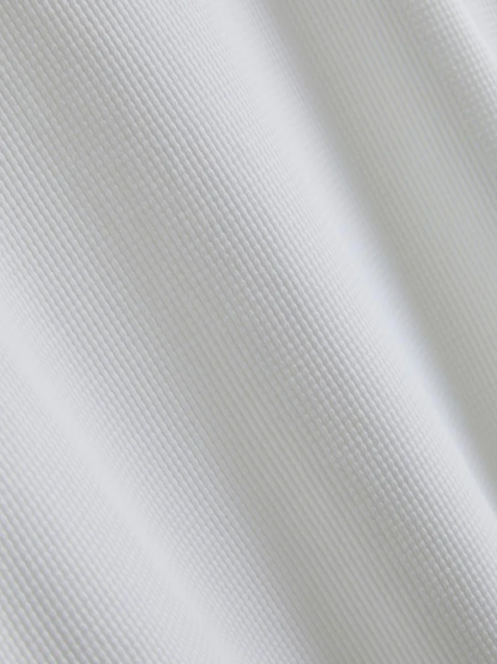Strukturiertes T-Shirt mit geradem Schnitt