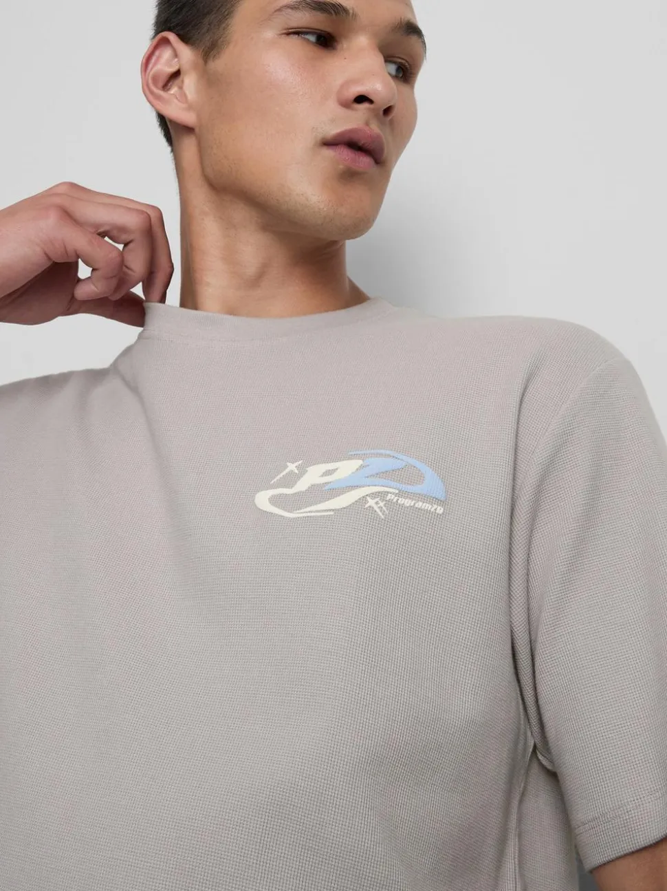 Strukturiertes T-Shirt mit Logo-Grafik