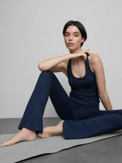 Stützende Active-Leggings mit hohem Bund und ausgestelltem Bein