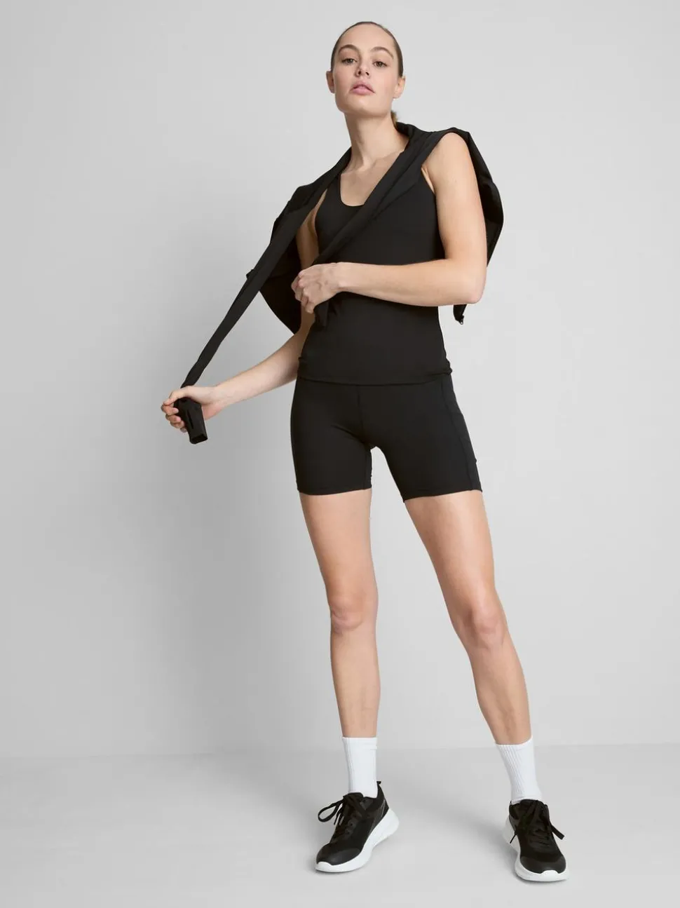 Stützende Active-Yoga-Shorts mit hohem Bund