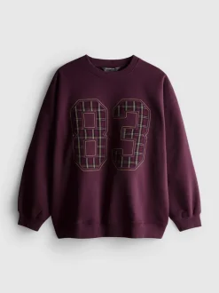 Sweatshirt aus Baumwollmischung mit karierter 83-Stickerei