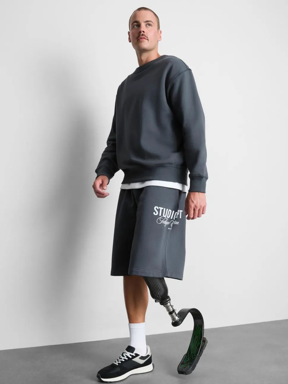 Sweatshirt mit hohem Baumwollanteil und Rundhalsausschnitt