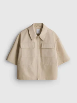 Taillierte, kurzärmelige Hemdjacke