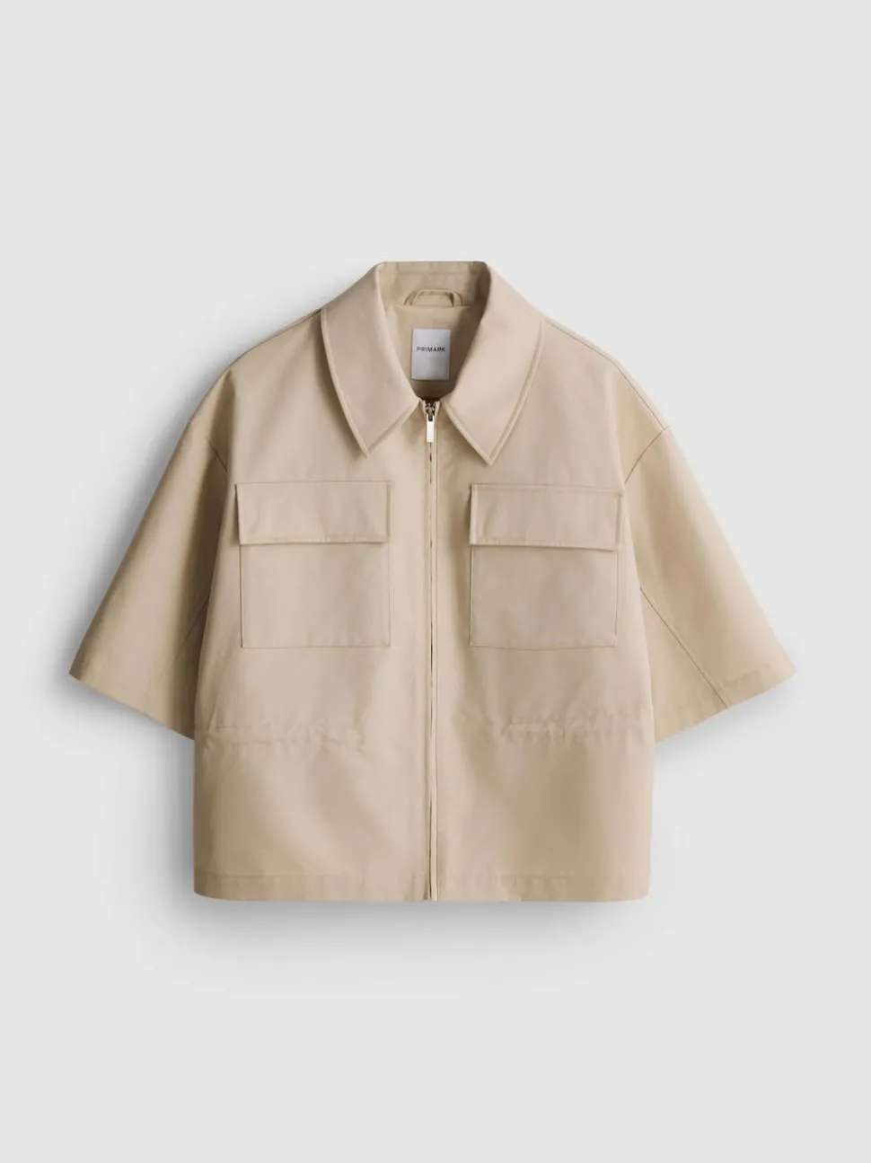 Taillierte, kurzärmelige Hemdjacke