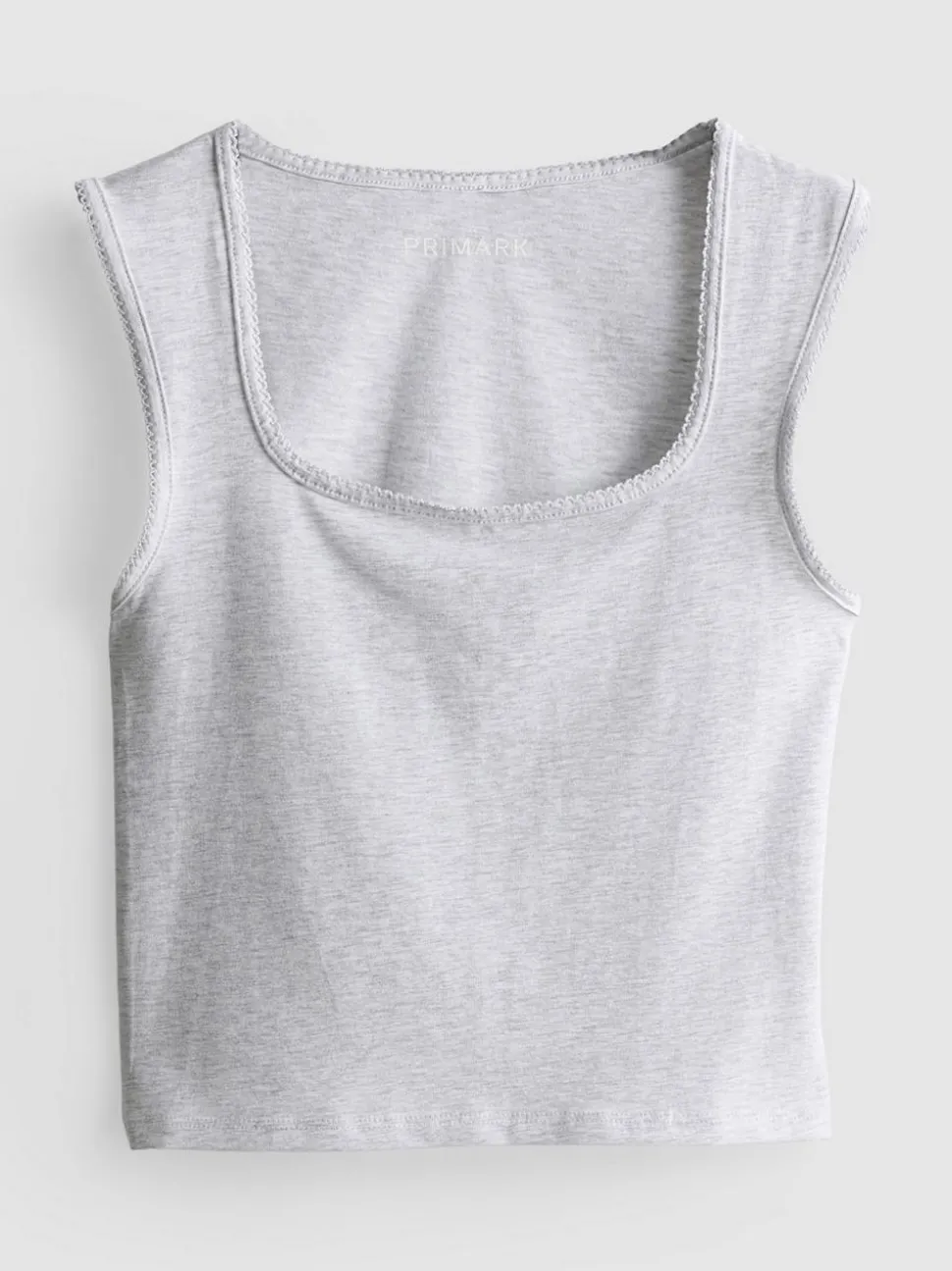 Tanktop mit hohem Baumwollanteil und Bogenkante