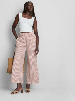 Tanktop mit hohem Baumwollanteil und Bogenkante