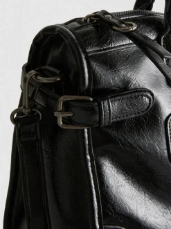 Tasche mit Tragegriff und Schnalle