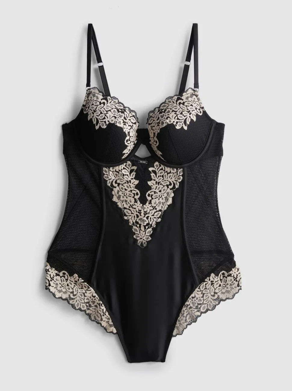 „The Edit“ Body mit floraler Spitze