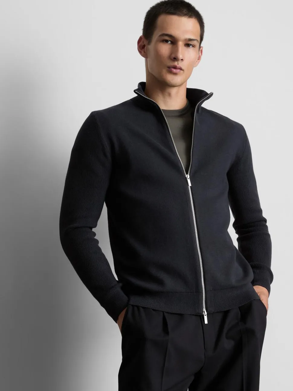 „The Edit“ Cardigan mit Trichterkragen