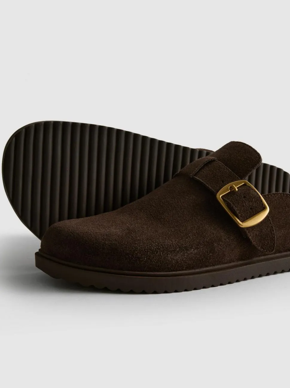 „The Edit“ Clogs