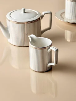 „The Edit“ Milchkrug im Art déco-Design